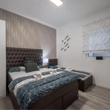 Apartment 30957 - Fijala